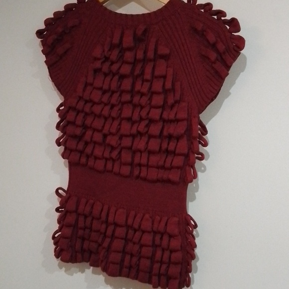 E3💐 Cynthia Steffe S zip front short sleeve knit sweater with loops - Picture 7 of 8